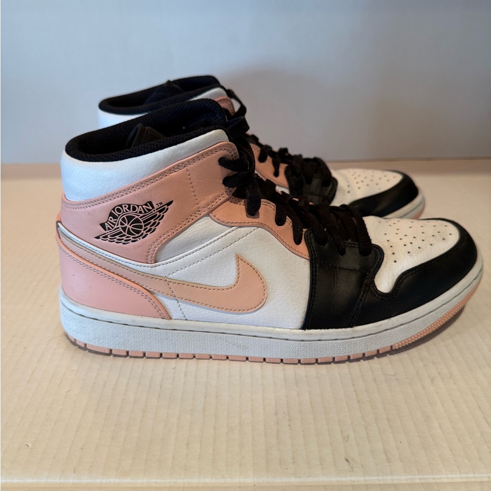 Nike Air Jordan Mid Sneakers
